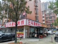 84477 急转！开福区洪西小区早餐卤味粉店低价转让